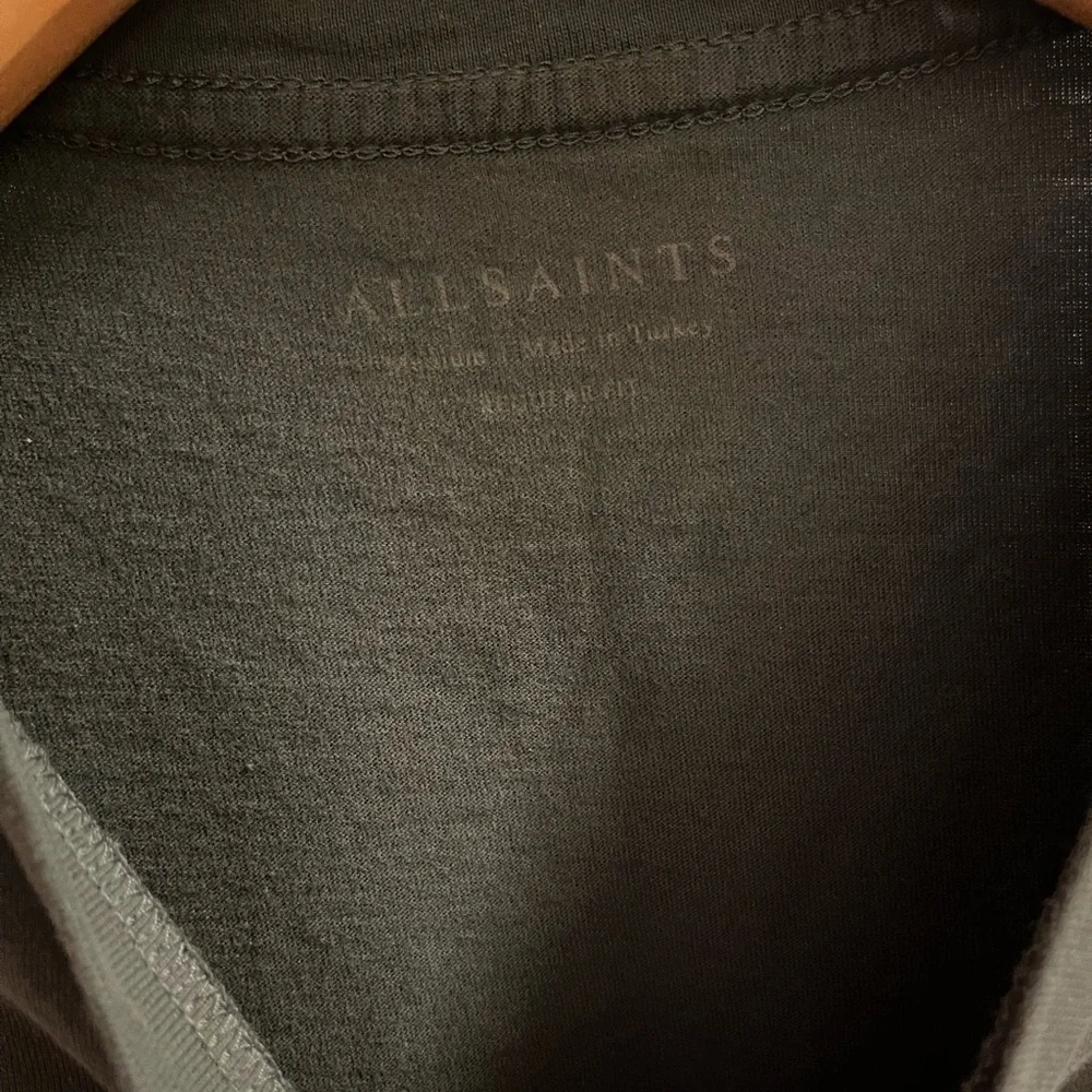 Allsaints basic T - Picture 2 of 2